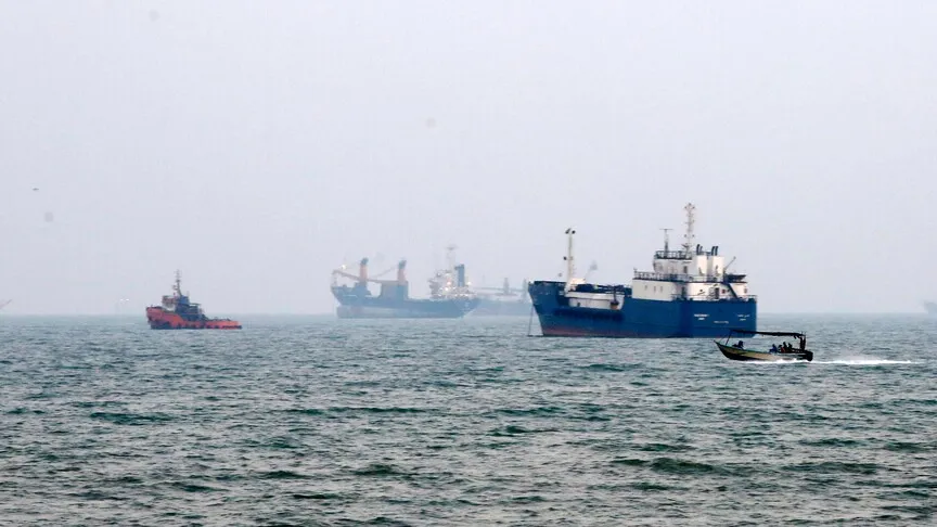 ABD'nin İran Deniz Ablukasında 96 Geminin Rotası Değiştirildi