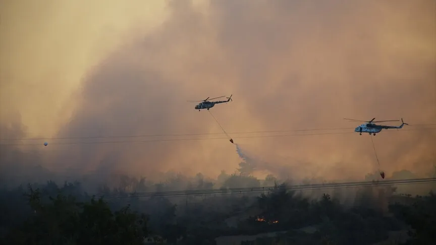 Adana'daki orman yangını üç ilçede etkili oluyor