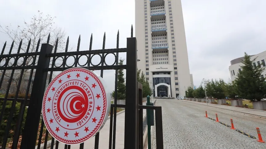 Ağustos Dış Ticaretinde İhracat 23,4 Milyar Doları Aştı, Açık Genişledi