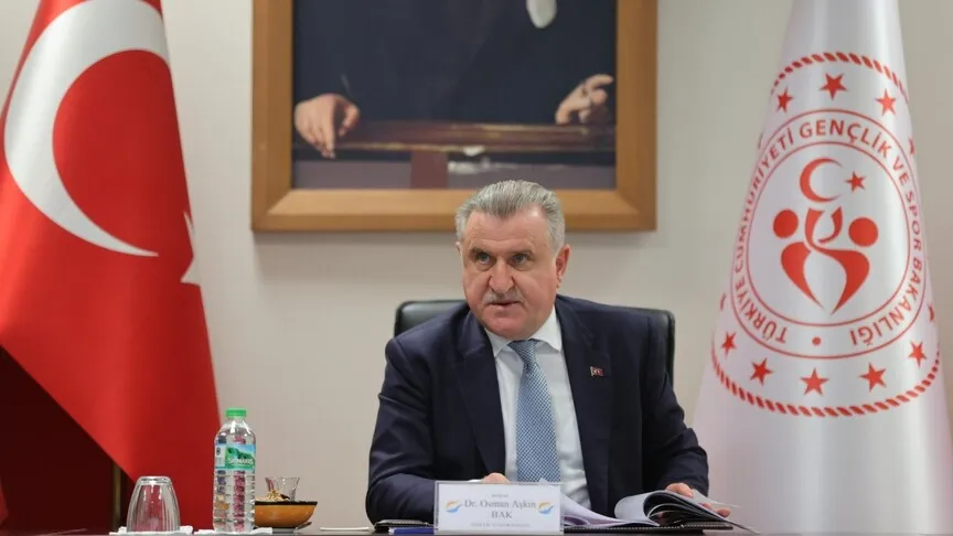 Akdeniz Oyunları'nda 111 Madalyalık Gurur: Bakan Bak'tan Milli Sporculara Tebrik
