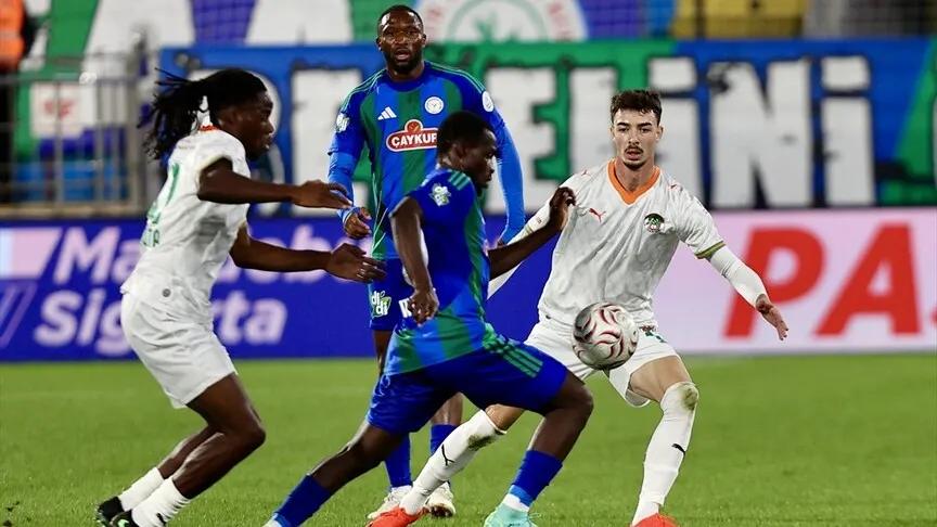 Alanyaspor Rize'den 3 Puanla Ayrıldı