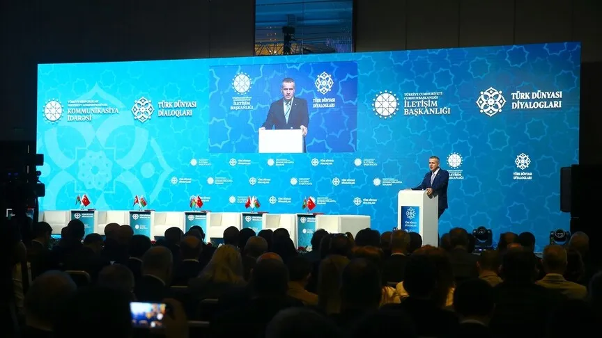 Ankara Zirvesi Öncesi Türk Dünyasının Geleceği Bakü'de Ele Alındı