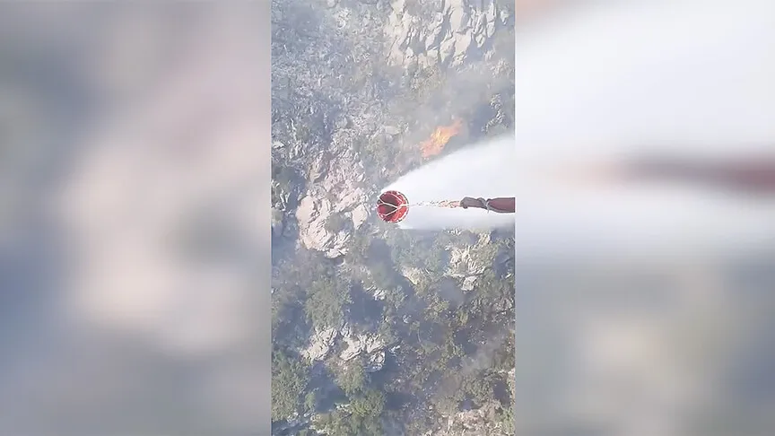 Antalya'da orman yangınına geniş çaplı müdahale