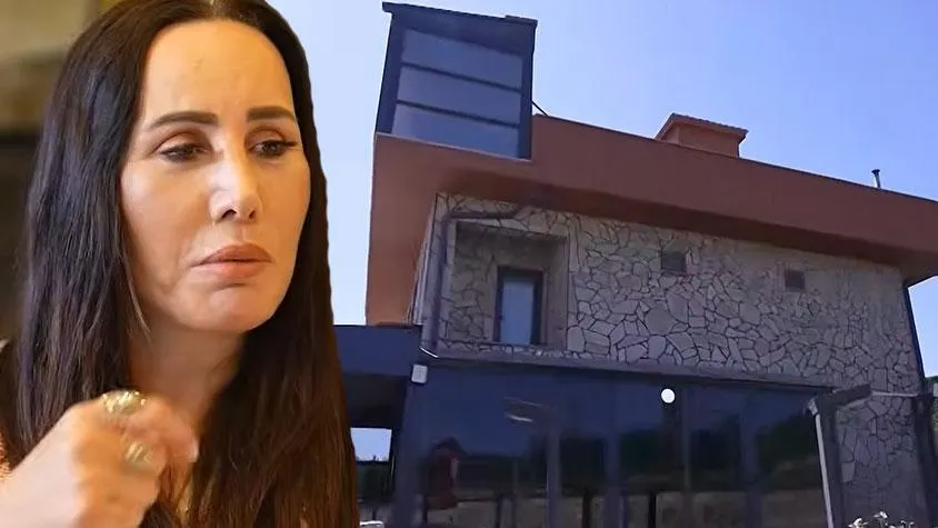 Asena, Yalova'daki lüks villasıyla göz kamaştırdı