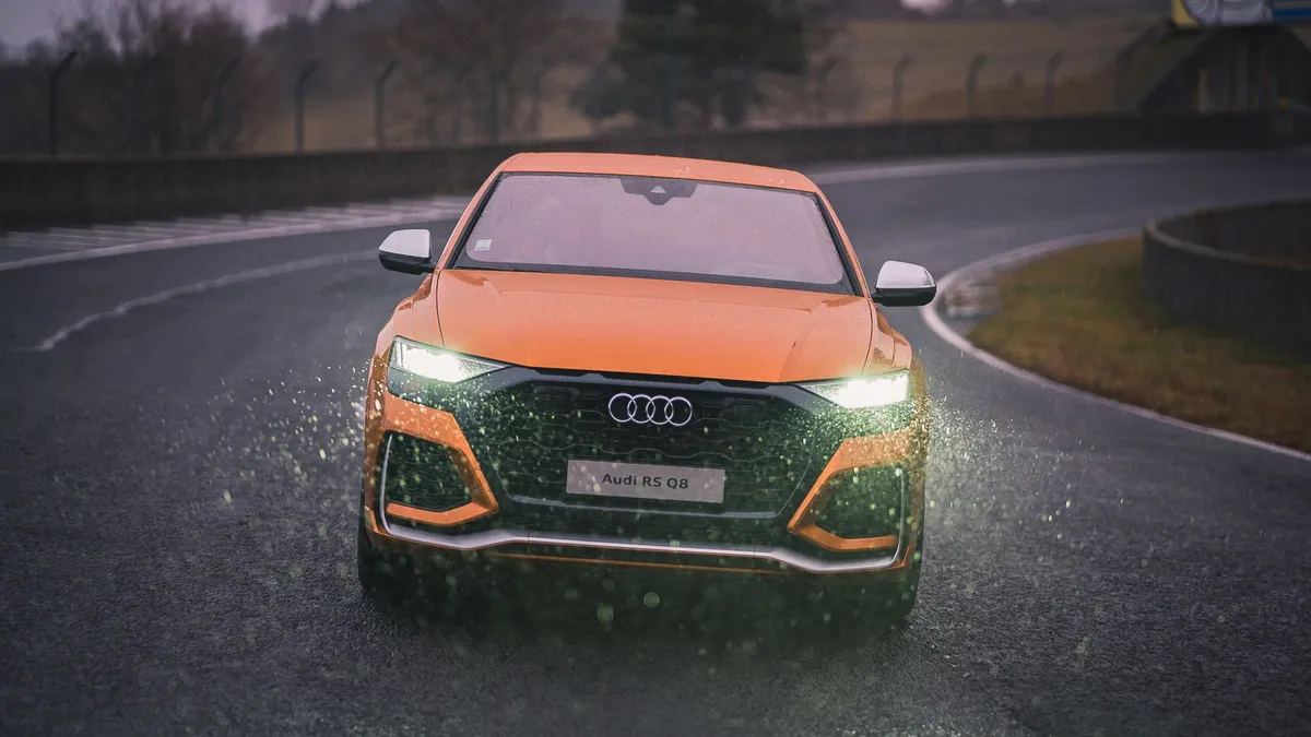 Audi RS Q5 Sportback yolda: 630 beygirlik hibrit sürprizi bekleniyor