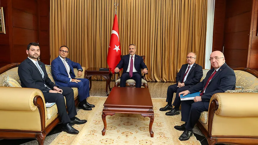 Bakan Fidan'dan Bakü'de Diplomatik Temas: TÜRKPA Genel Sekreteri ile Görüştü