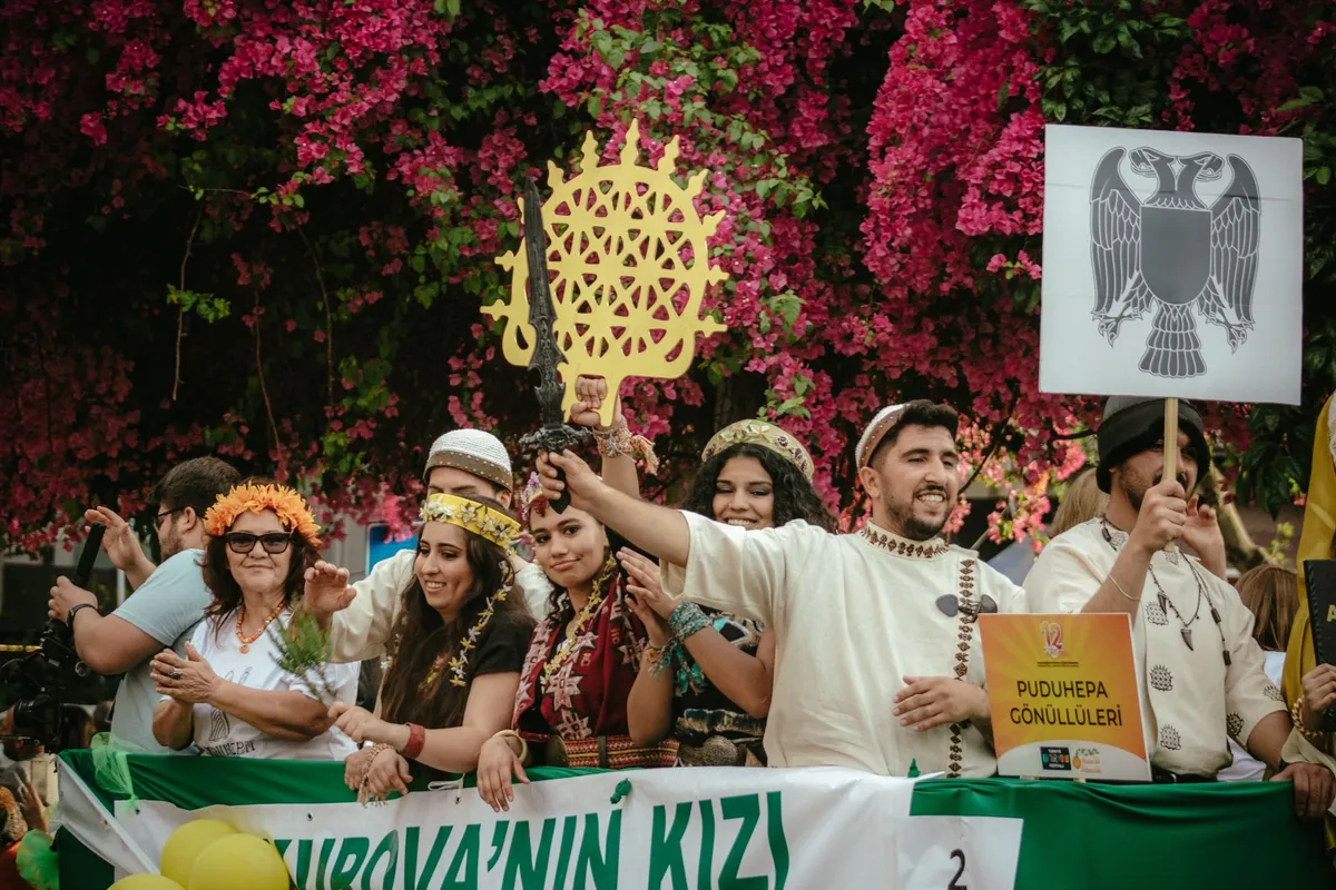 Balıkesir Kurtuluş Gününde Tülütabaklar Meydanlara İndi