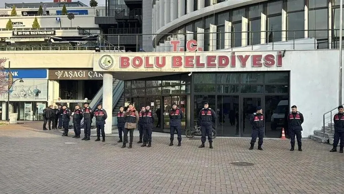 Bolu'daki ihale skandalında Belediye Başkanı Tanju Özcan ve 6 kişi için tutuklama talebi