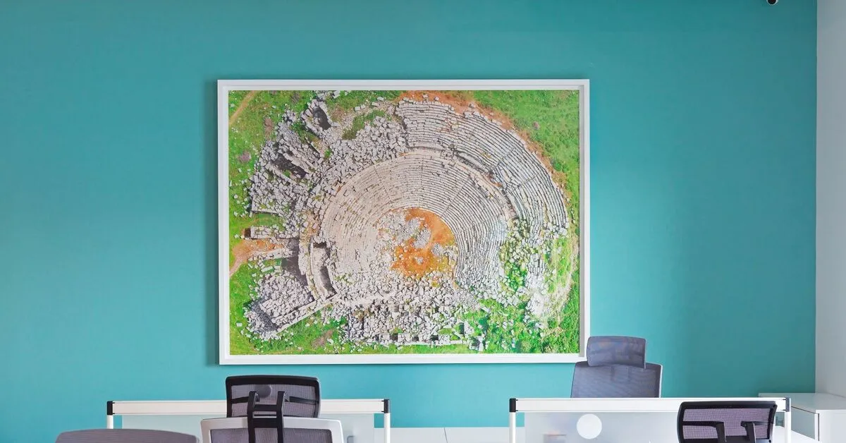 Borusan Contemporary yeni sezonda Olivo Barbieri ve 'Perili' sergileriyle açılıyor