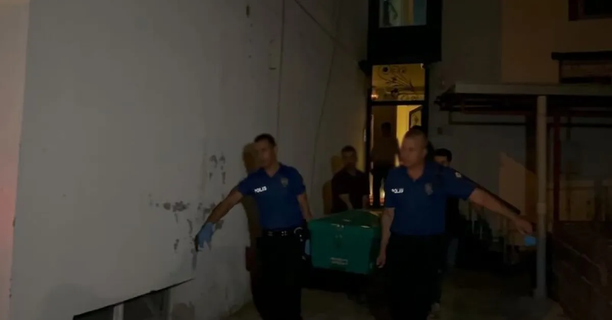 Ceyhan'da aile dramı: 2 ölü, 1 ağır yaralı