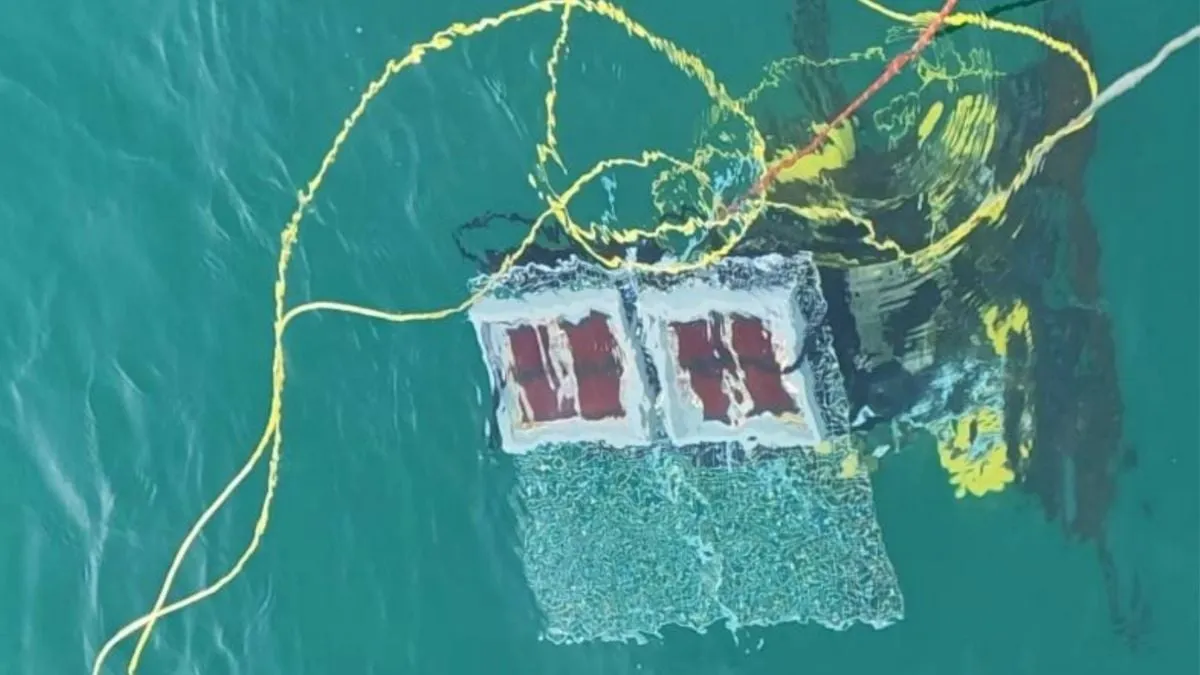 Çinli Bilim İnsanları 10 Metre Derinlikte Güneş Pillerini Başarıyla Test Etti