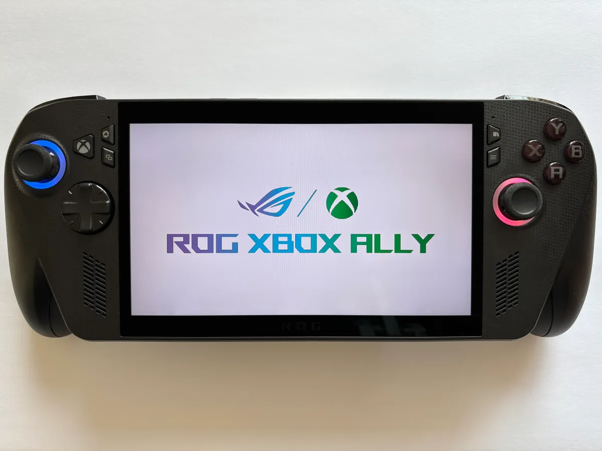 En Güçlü Taşınabilir Oyun Bilgisayarı Asus ROG Xbox Ally X'e Büyük İndirim