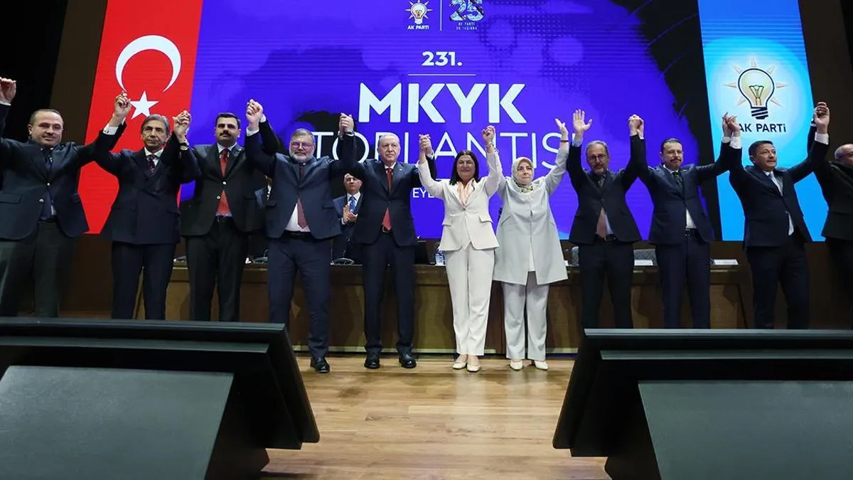 Erdoğan'dan Yeni AK Partili Belediye Başkanlarına Rozet Takma Töreni