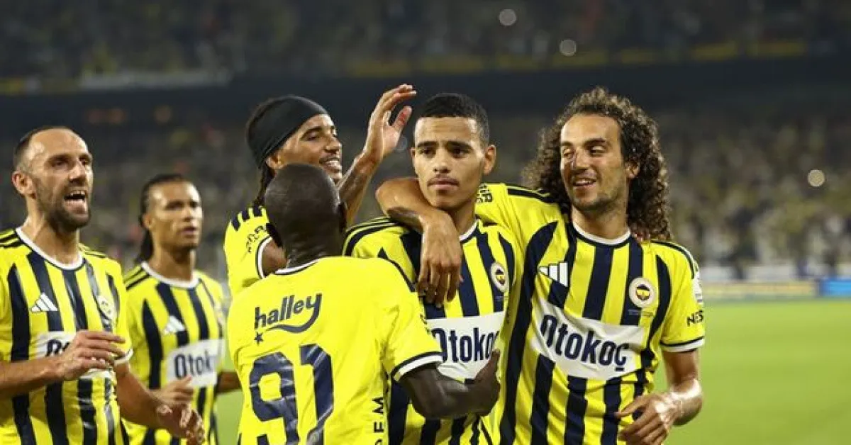 Fenerbahçe, Roma karşısında Şampiyonlar Ligi'ne çıkıyor