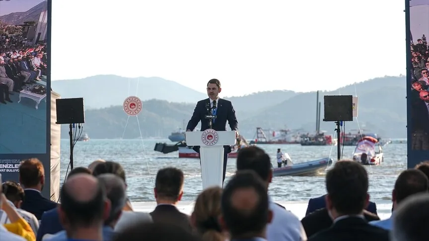 Fethiye Körfezi'nde Dev Çamur Temizliği ve Yeni Deniz Düzeni Başlatıldı