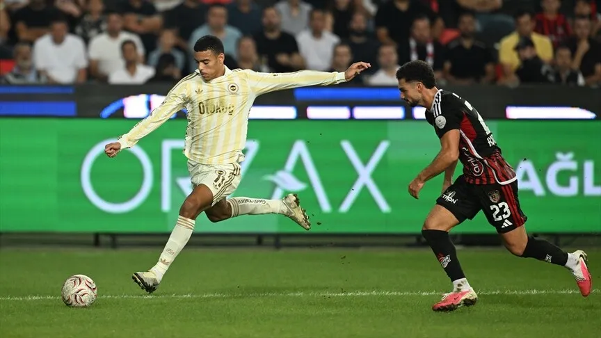 Gaziantep FK ve Fenerbahçe’den puan kaybı: Karşılaşma 0-0 beraberlikle kapandı