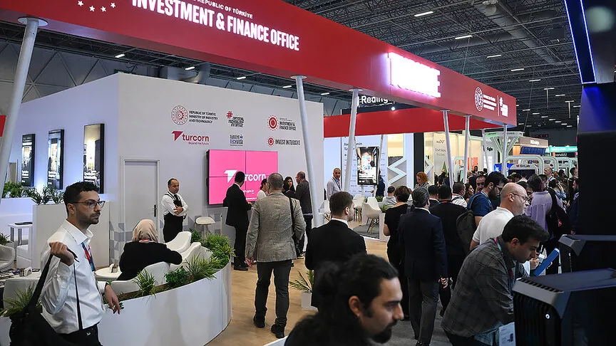 GITEX Ai Türkiye'nin İlk Günü: Veri Merkezi Hedefi ve Endüstriyel Dönüşüm Gündemde