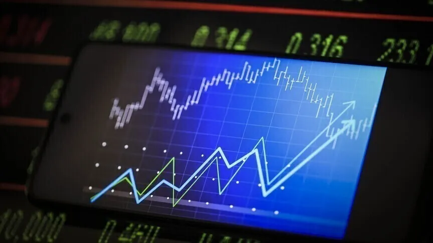 Hafta sonu piyasalarda sert düşüş: BIST ve altın geriledi