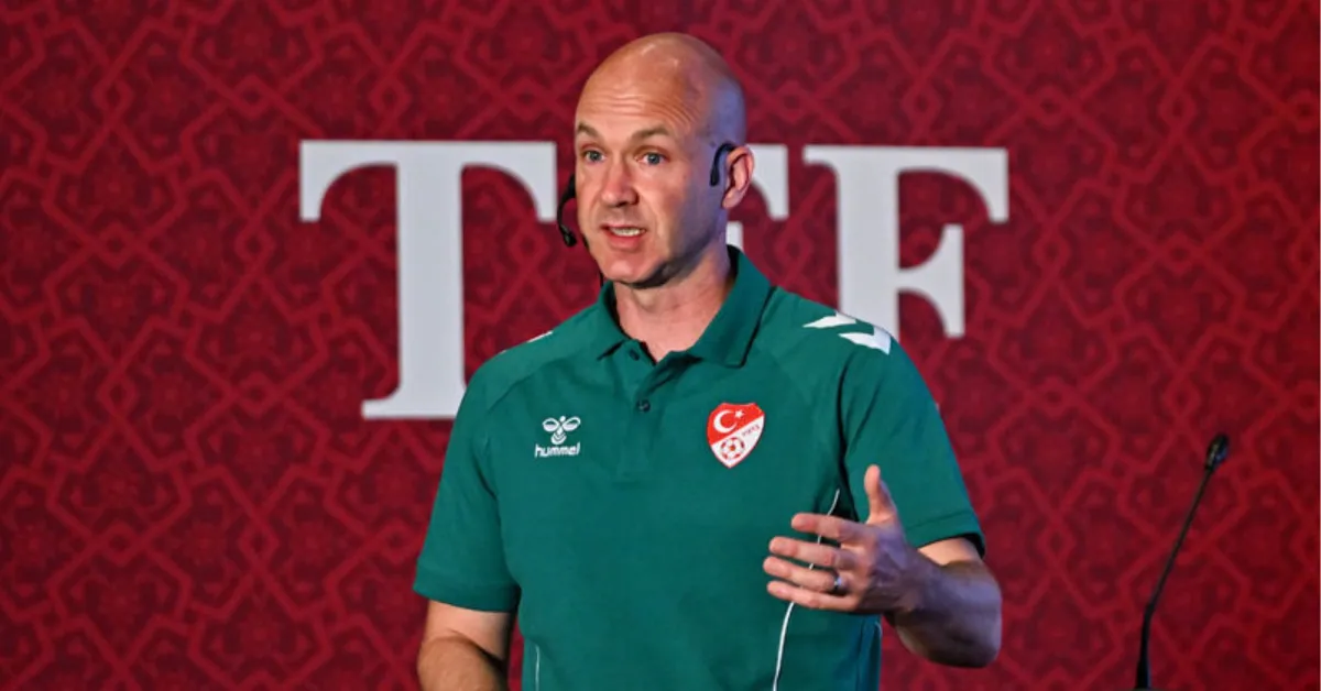 Hakem Direktörü Taylor'dan Süper Lig'in kritik pozisyonları için kapsamlı değerlendirme