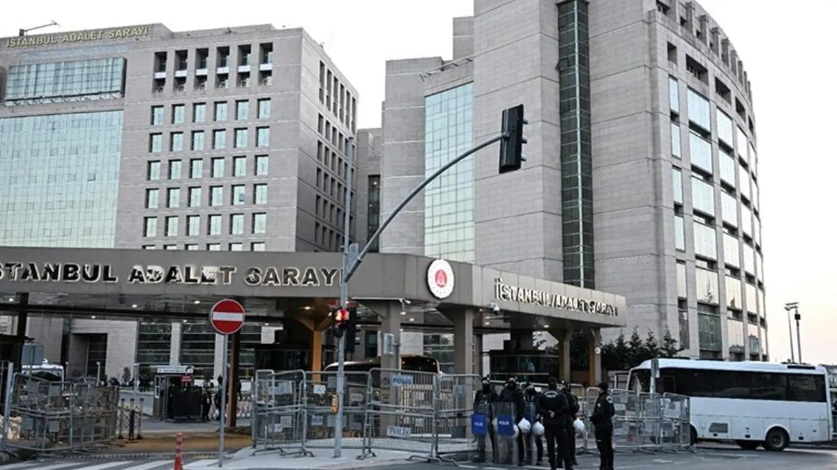 İBB Yolsuzluk Davasında Duruşma 14 Eylüle Ertelendi