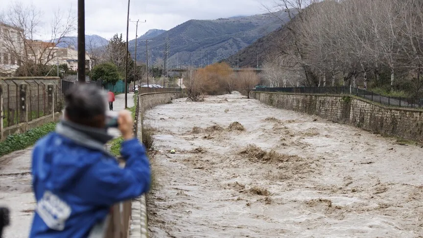İspanya'nın doğusundaki şiddetli yağışlar can ve mal kaybına yol açtı