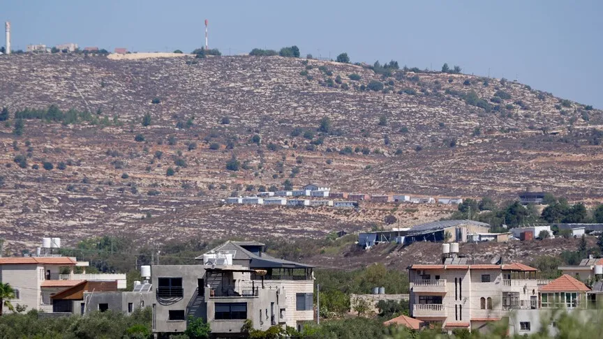 İsrail, Batı Şeria'daki İngiliz diplomatik varlıklara karşı sınır dışı kararı aldı