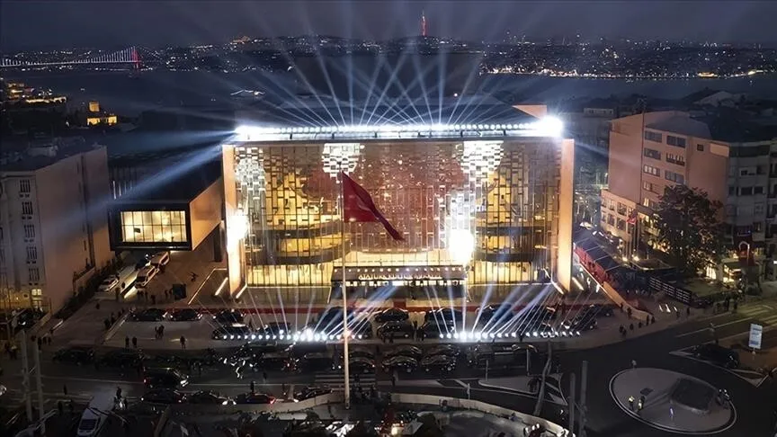 İstanbul'da sanat dolu bir hafta: Tiyatro, müzikal ve sergiler sahnede