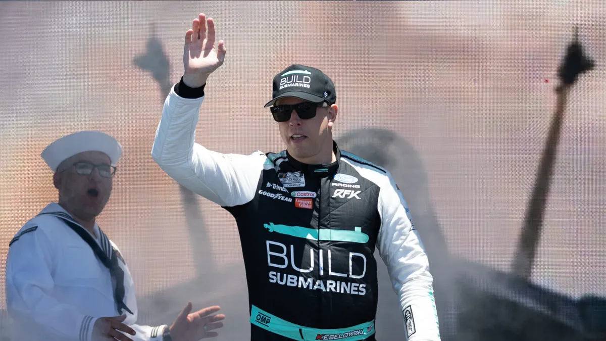 Keselowski, Gateway’de Şampiyon Formunu Hatırlattı