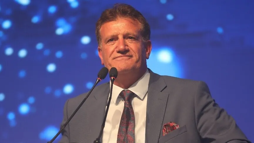Kıbrıs'ta Koalisyon Çöküşe Gidiyor: YDP Hükümetten Ayrılıyor