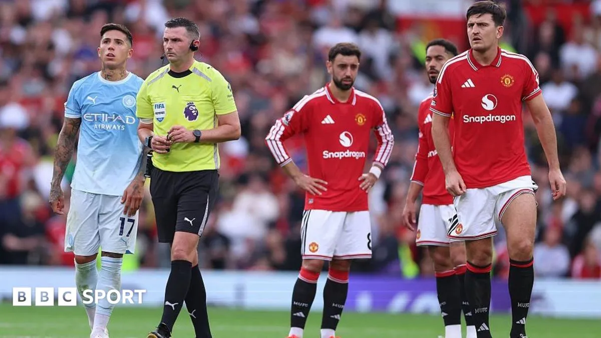 Manchester Derbisi'nde Kritik VAR Hatası Tartışma Konusu Oldu