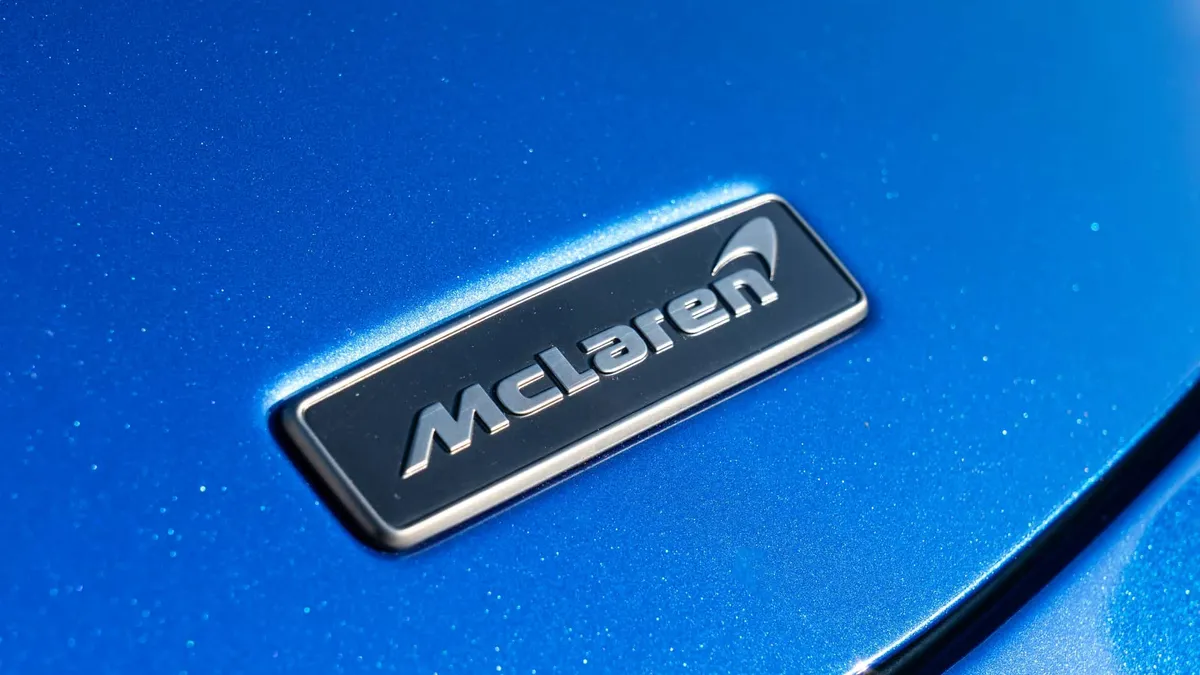 McLaren'in İlk SUV'u İçin Malzeme Kararsızlığı: Karbon Fiber mi, Alüminyum mu?