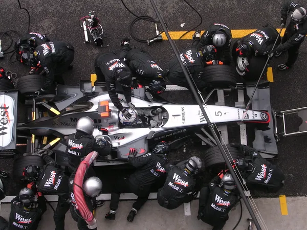 McLaren, İtalya Grand Prix'si İçin 'H-Wing' ve Yeni Gövde Desenini Tanıttı