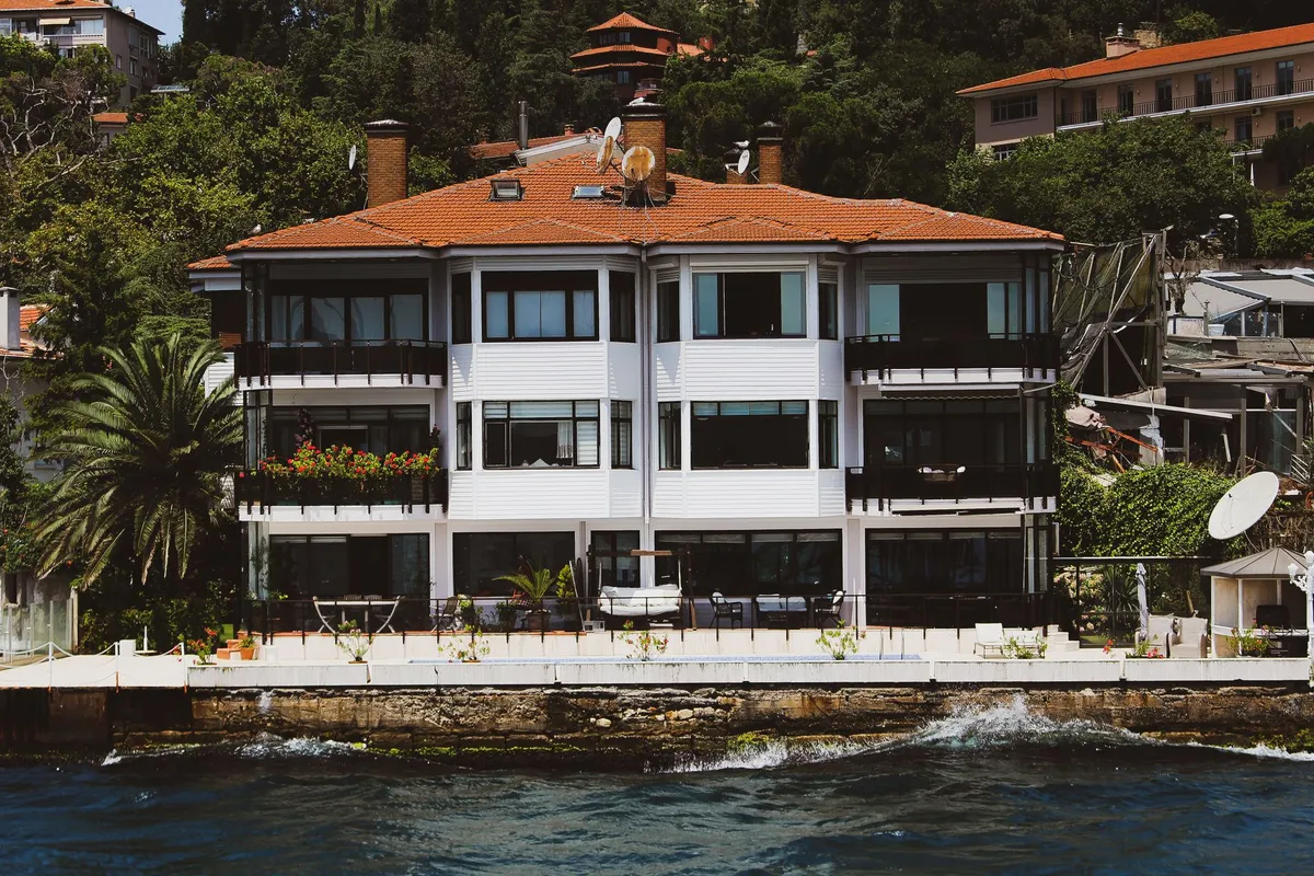 Mercan Köşk Ekibinden İlk Mesaj: Karakterler Sadece İyi Ya da Kötü Değil