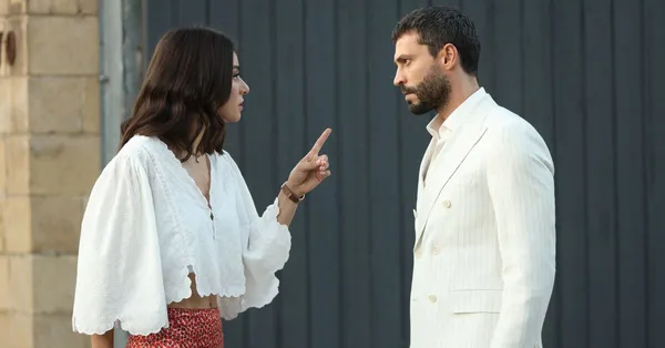 Muhtemel Aşk'ın 13. Bölümü: Yıllar Sonra Karşılaşma ve Beklenmedik Evlenme Teklifi