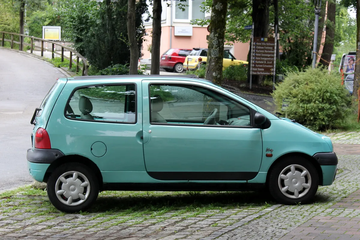 Nissan'dan Twingo Tabanlı Yeni Elektrikli Şehir Araacı: Wave