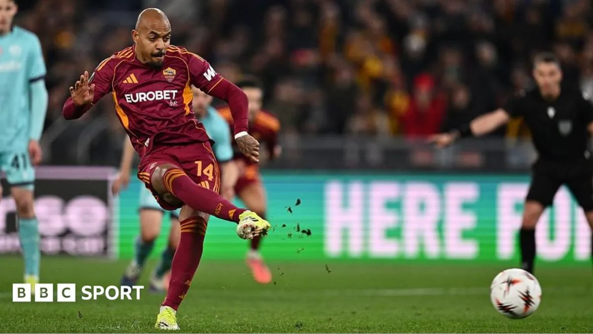 Roma'da Uyanan Yıldız: Malen, Avrupa'nın En Golcü Oyuncusu Oldu