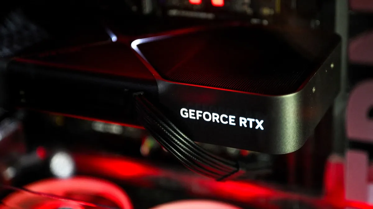 RTX 5090 ABD'de Online Mağazalardan Tükeniyor, Fiyatlar 9.500 Dolara Yükseldi