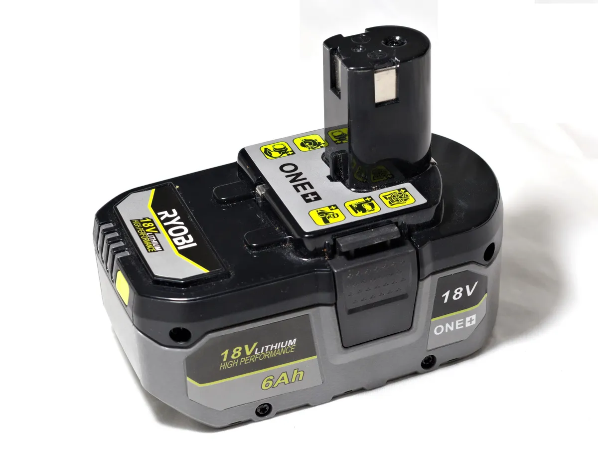 Ryobi 18V Piller: Standart Model ve Lithium Edge Arasındaki Farklar