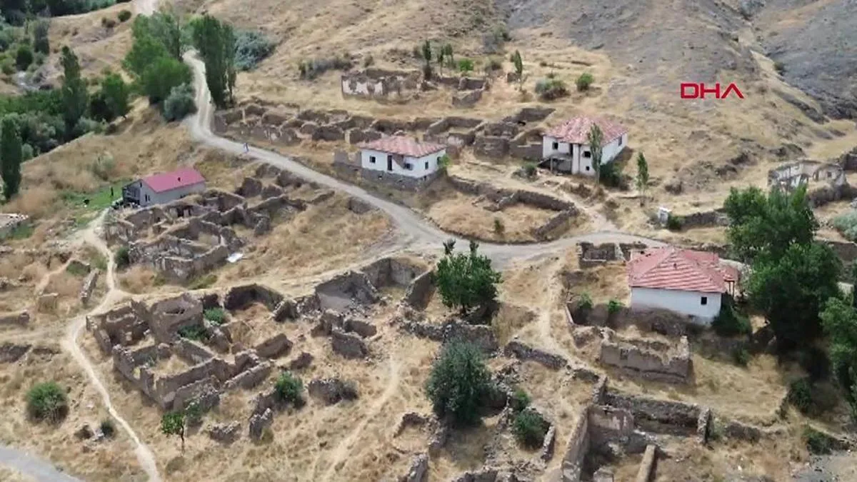 Sivas Şarkışla'daki Kışla Köyü: Yirmi Hane Tek Haneye İndi