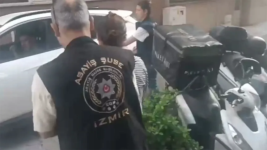 Sosyal medyada suç teşkil eden paylaşım yapan 16 kişi İzmir'de tutuklandı