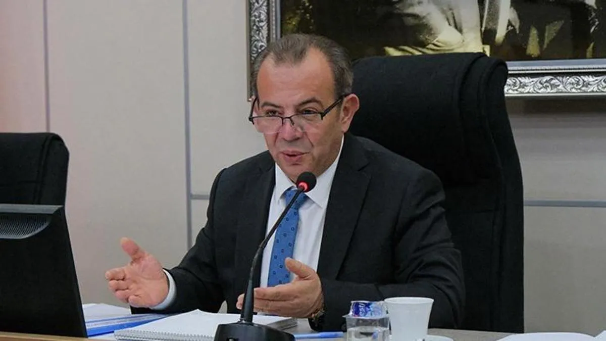 Tanju Özcan duruşma salonunda bayıldı