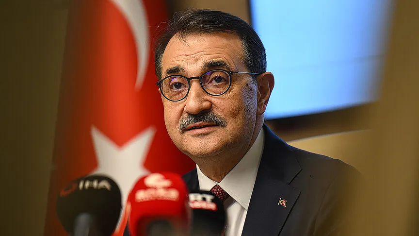 TBMM Komisyon Başkanı Dönmez'den yapay zeka düzenlemeleri için yeni vizyon