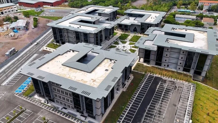 TOKİ, Ülke Genelinde Binlerce Derslikli Okul ve Üniversiteyi Devreye Aldı