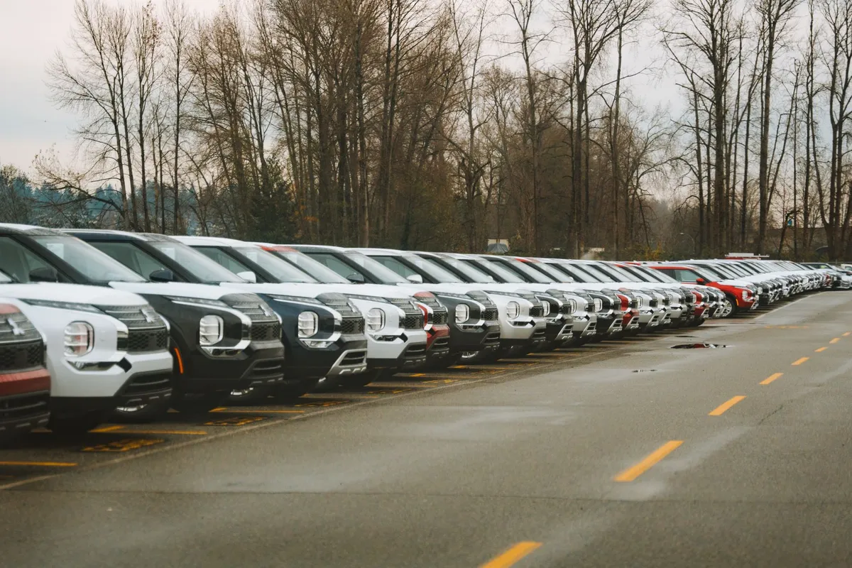 Toyota RAV4'de Stok Krizi: Araç Teslimatları İçin Aylarca Bekleme