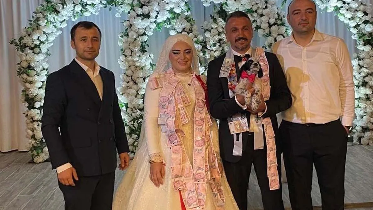 Trabzon'daki düğünde takı yerine köpek yavrusu
