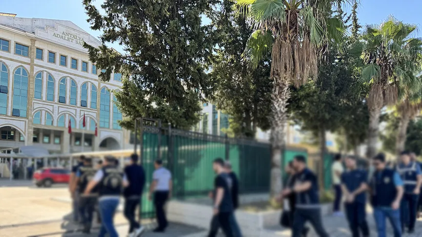 Turizm bölgelerinde güvenlik operasyonlarında yüz altı kişi tutuklandı