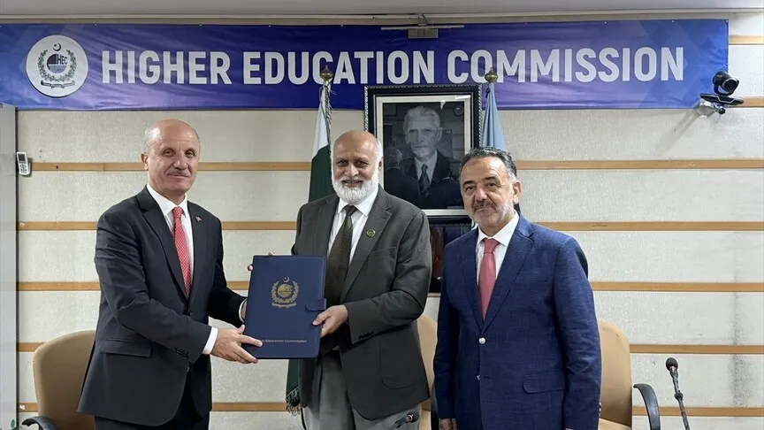 Türk üniversiteleri Pakistan'da eğitim ittifakı kurdu