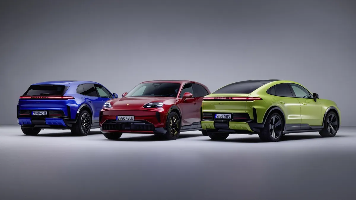 Yeni Elektrikli Cayenne: Otomatik Kapı ve Kablosuz Şarj Dönemi